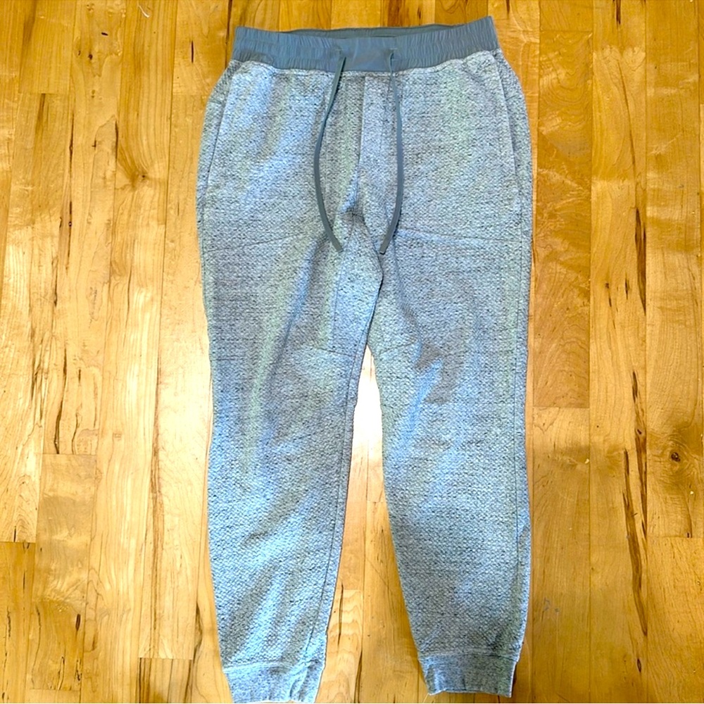 Lululemon large at ease sweatpants, gray NWOT